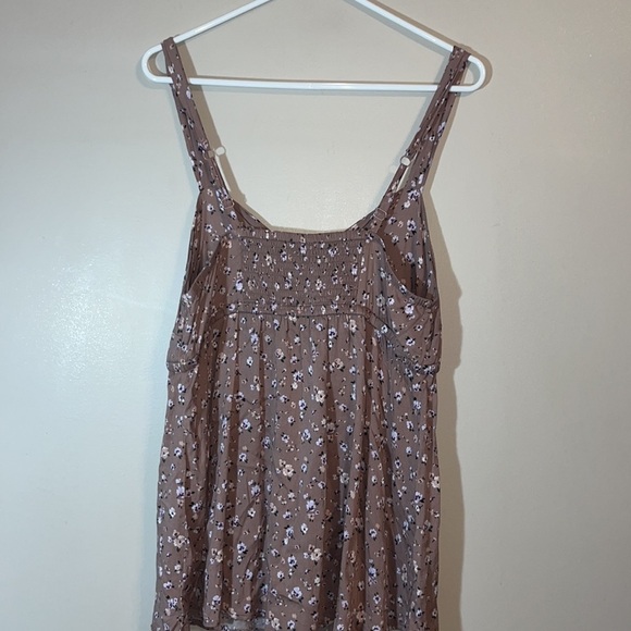 Torrid tank top size 0 - Picture 2 of 4